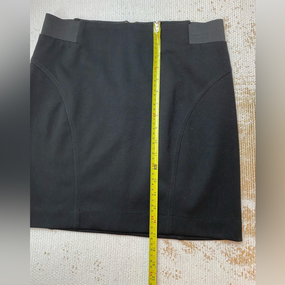 MICHAEL, MICHAEL KORS Black Knit Mini Skirt Elastic Waist | Size 8 - Picture 10 of 10
